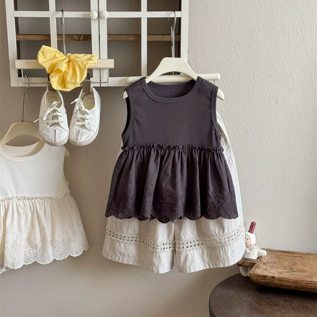Girls Sleeveless Lace Knit Top