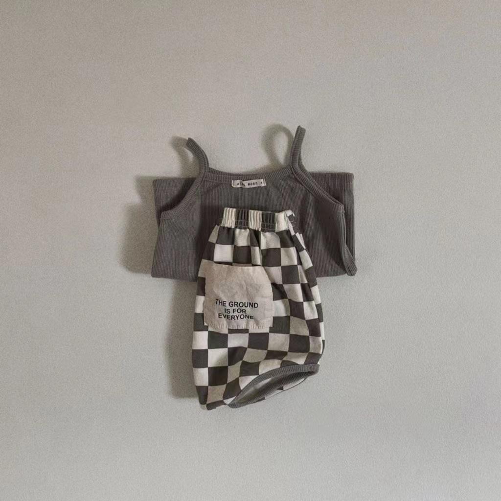 Solid Vest & Patch Plaid Shorts Set
