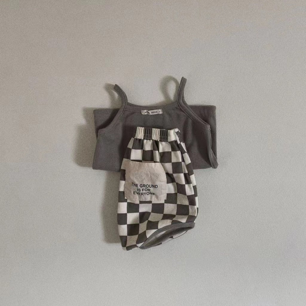 Solid Vest & Patch Plaid Shorts Set