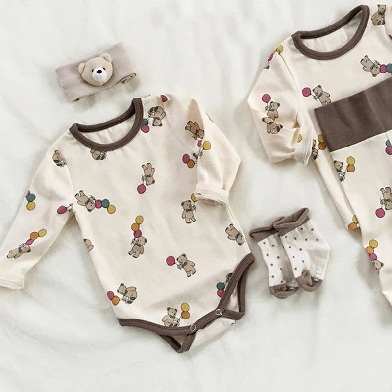 Cute Bear Print Baby Long-Sleeved Set & Onesie