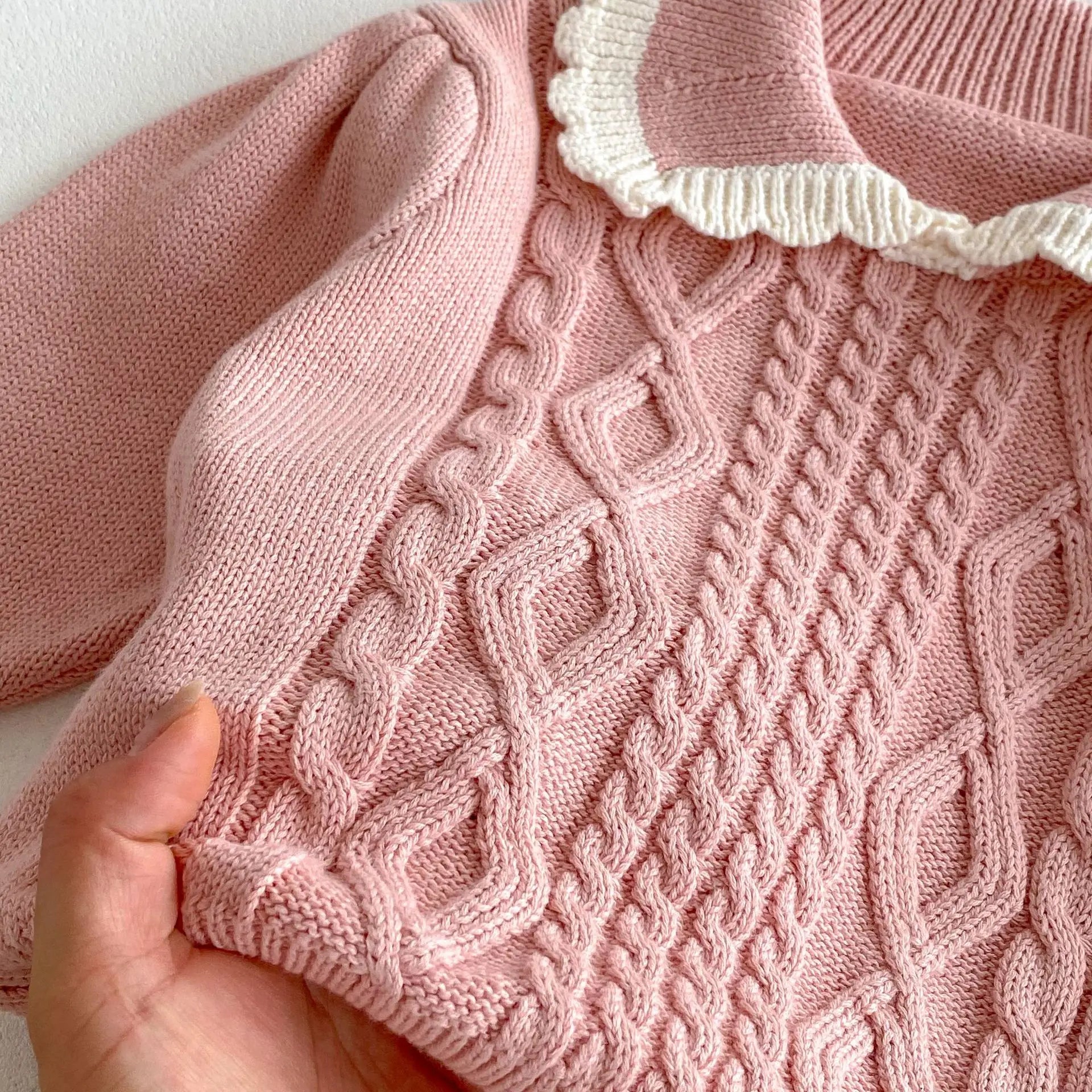 Girls Lace Lapel Knit Sweater & Pleated Skirt