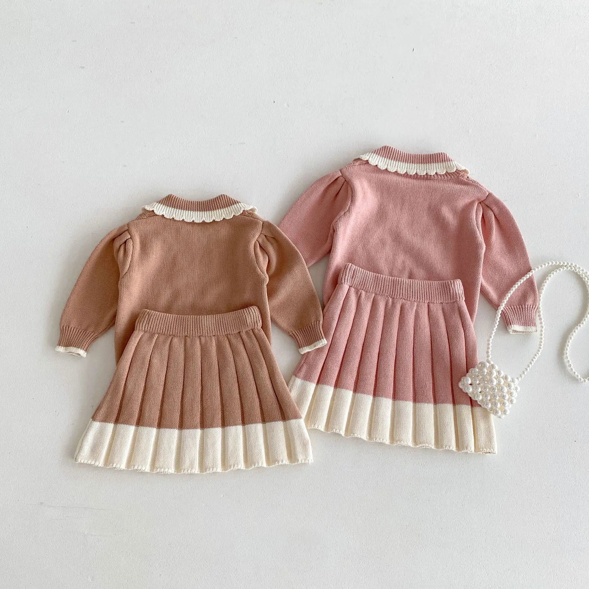 Girls Lace Lapel Knit Sweater & Pleated Skirt