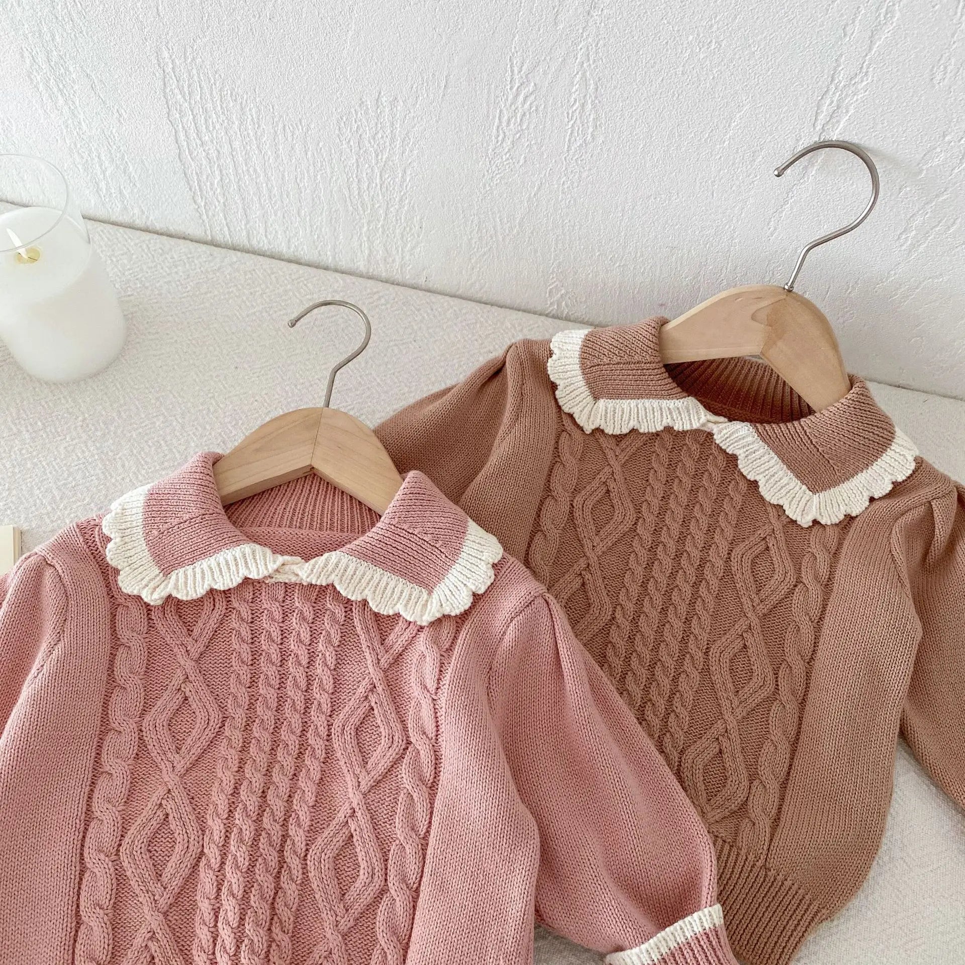 Girls Lace Lapel Knit Sweater & Pleated Skirt