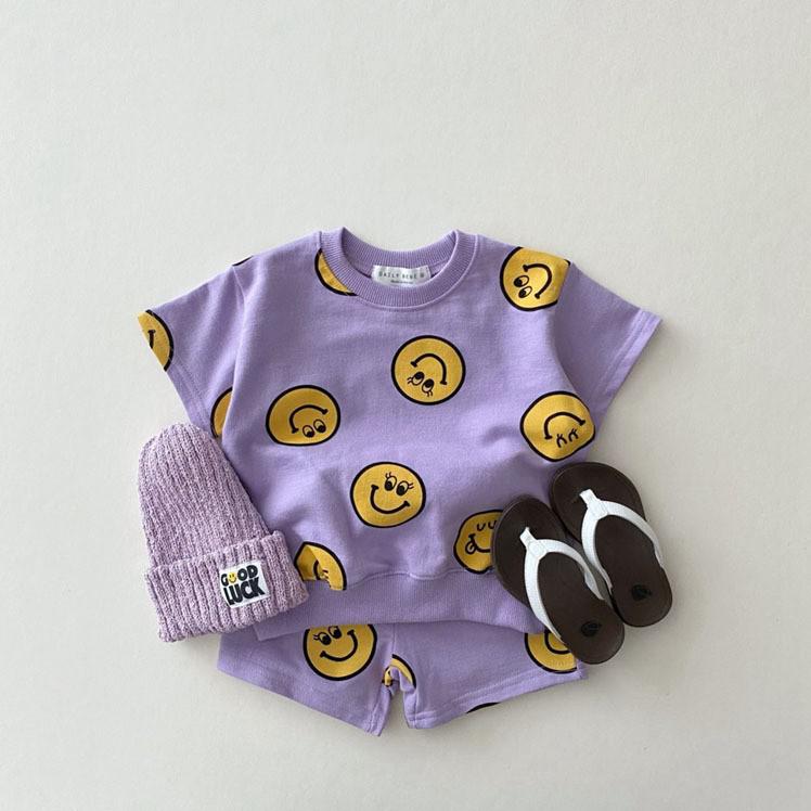 Smiley Print T-Shirt & Shorts Set