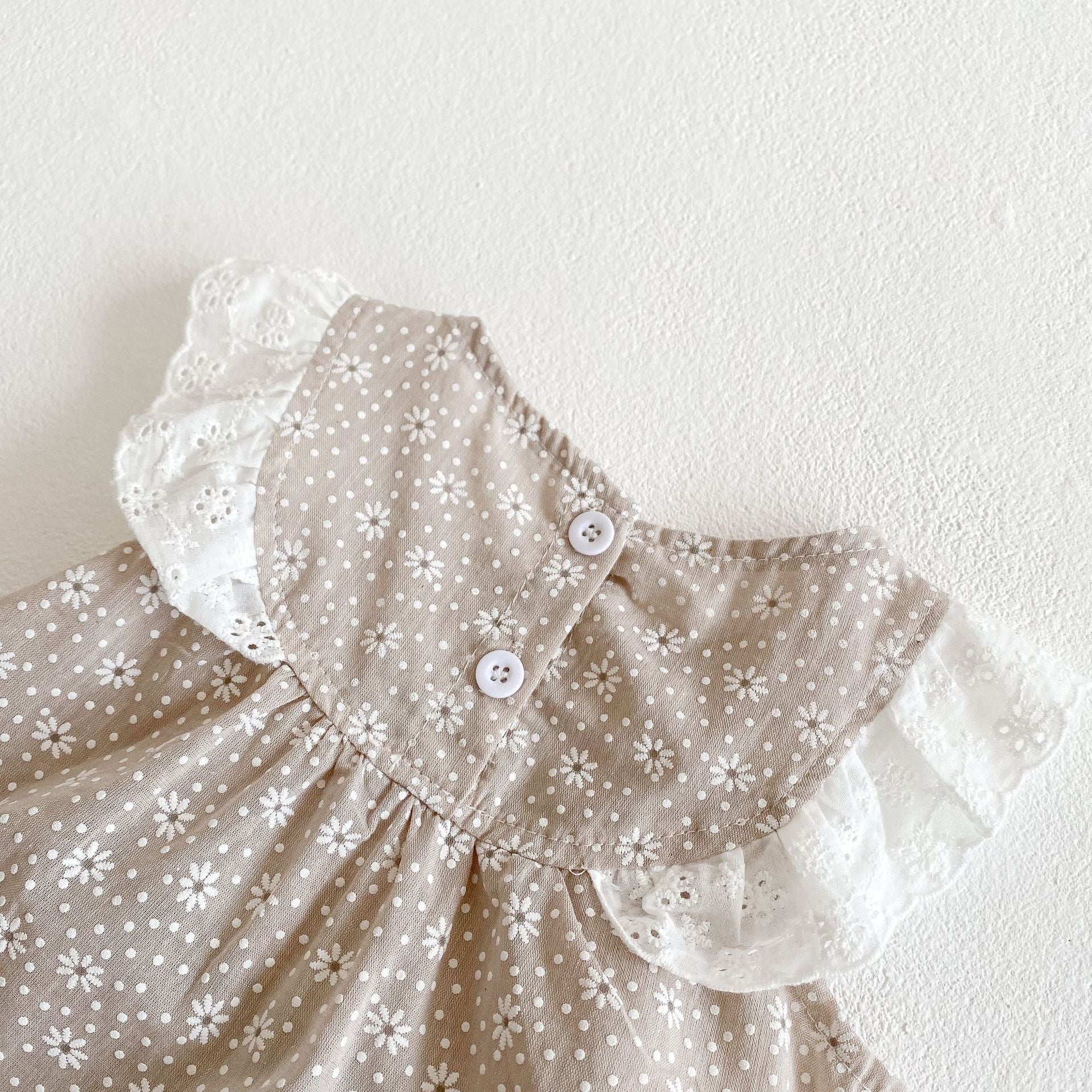 Daisy Print Three-Piece Set